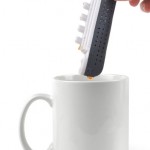 f453_teatanic_unsinkable_tea_infuser_inhand.jpg