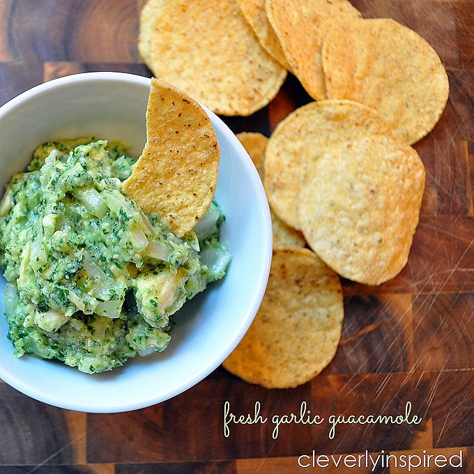 fresh garlic guacamole @cleverlyinspired (2)