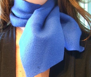 Great little neck scarf..no sew!