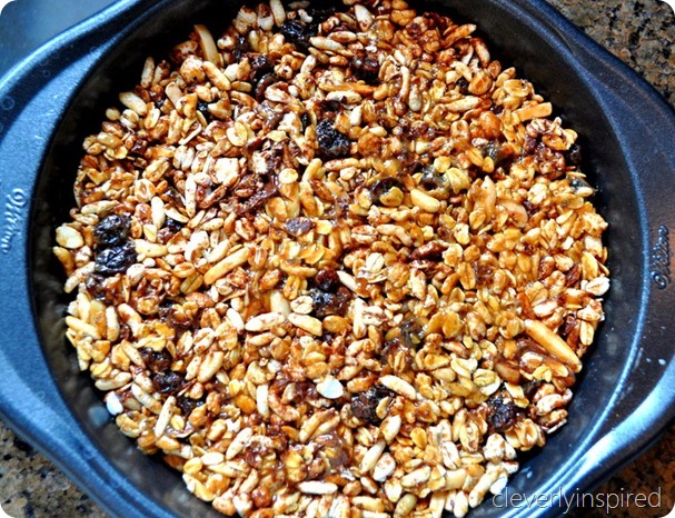 homemade granola bar recipe @cleverlyinspired (2)