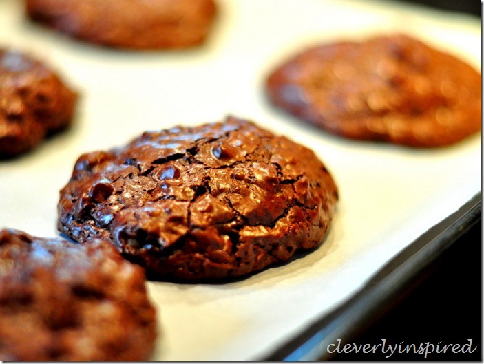 no flour chewy chocolate cookie @cleverlyinspired (2)