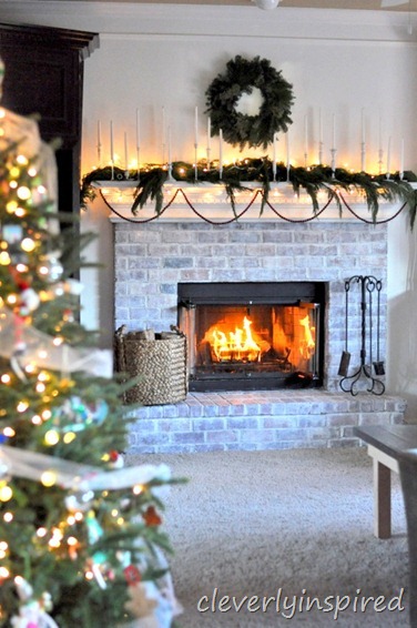 christmas mantle 2012 (decorating a holiday mantle) @cleverlyinspired (5)