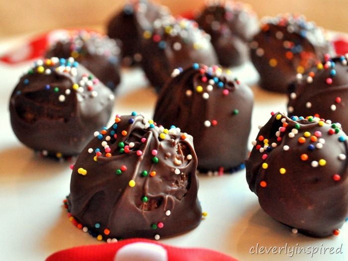 salty sweet peanutbutter ball recipe @cleverlyinspired (4)