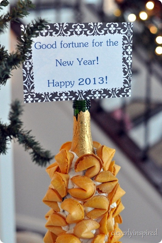new years eve fortune cookie display @cleverlyinspired (3)