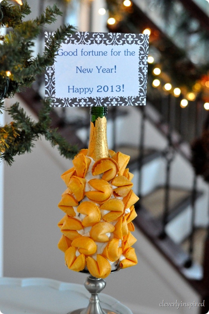 New Years Eve fortune cookie display