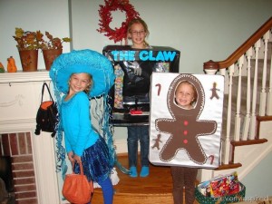 DIY Claw Machine Kids Costume