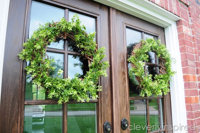 DIY boxwood wreath @cleverlyinspired (2)