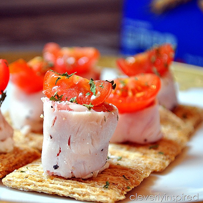 mini hot brown appetizer #triscuitsummersnackoff (3)