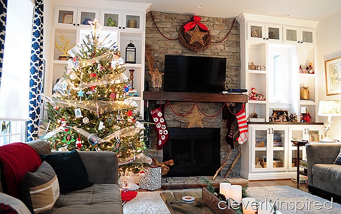 casual christmas decor @cleverlyinspired (5)