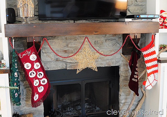 casual christmas decor @cleverlyinspired (7)