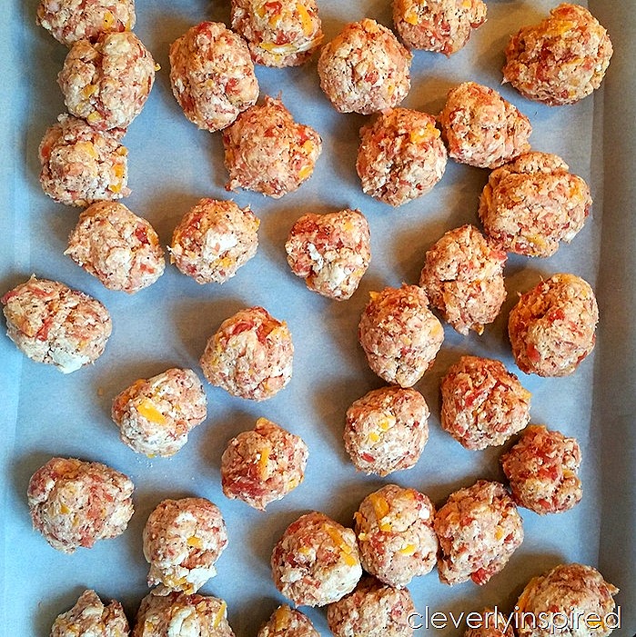 make ahead sausage ball recipe @cleverlyinspired (1)