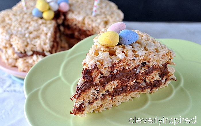 krispie treat layer cake @cleverlyinspired (10)