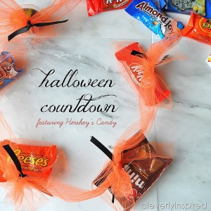 Halloween Countdown Craft with Hershey’s