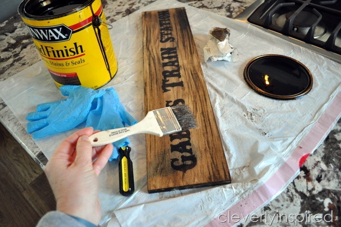 DIY custom sign @cleverlyinspired (7)