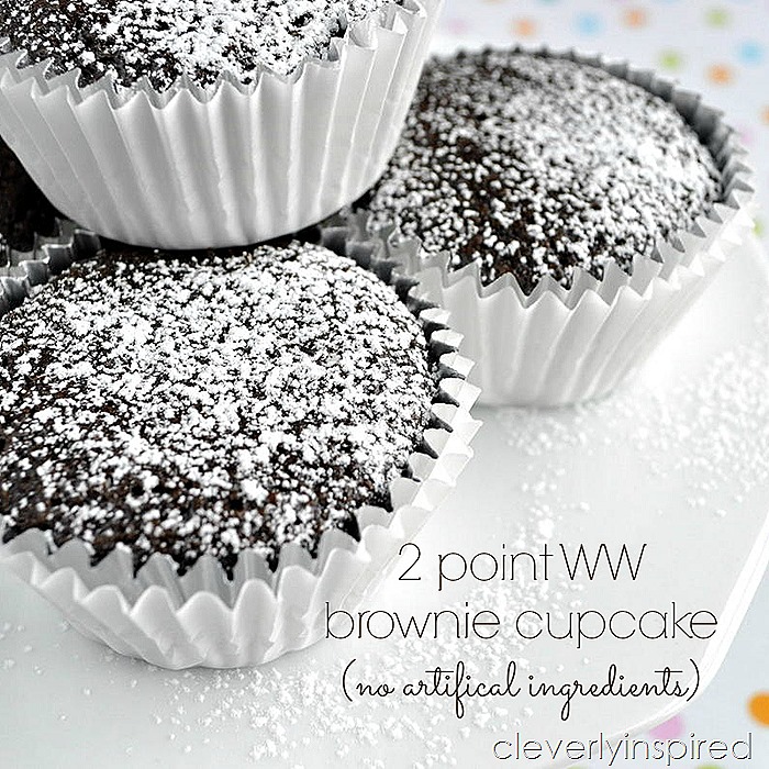 2 point dessert brownie cupcake @cleverlyinspired (6)