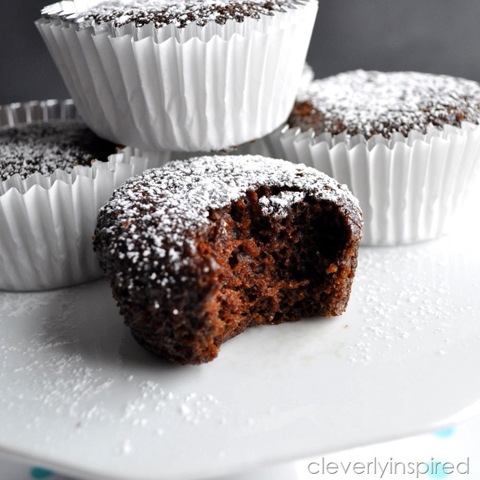 2 point dessert brownie cupcake @cleverlyinspired (8)