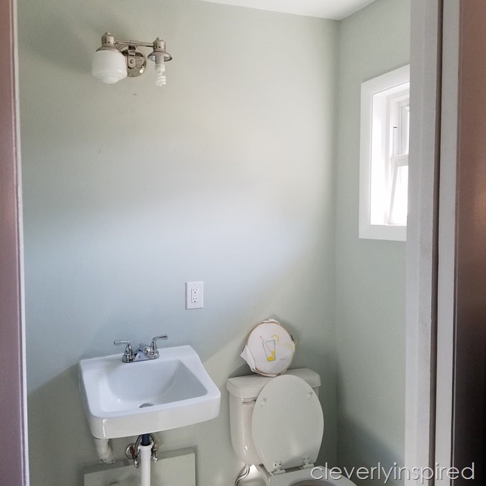 Small Beach House Bathroom - Cleverly Inspired