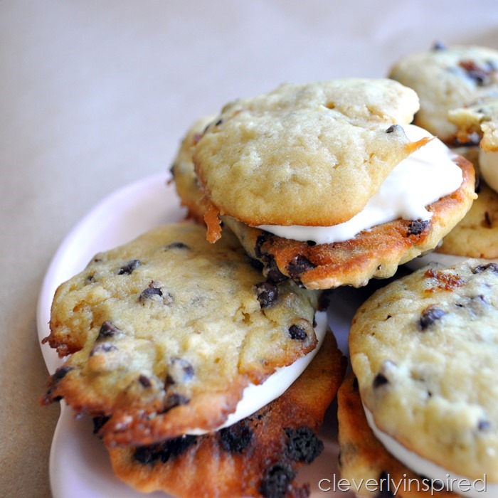 chocolate chip whoopie pie @cleverlyinspired (4)